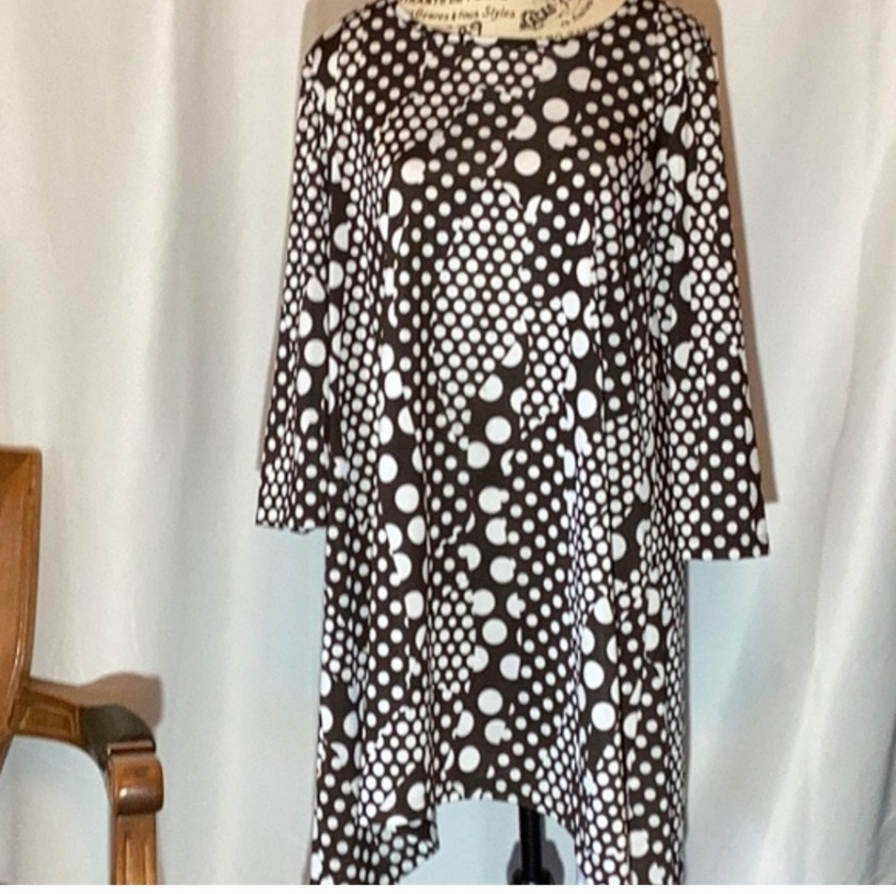 LBISSE. Xl dress/ top.